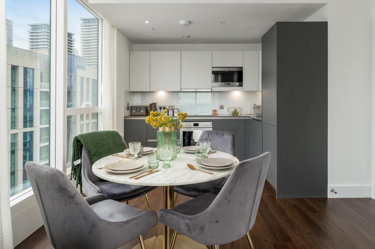לונדון Luxurious Spacious 2Bed Suites Skyline River Views By Canary Wharf מראה חיצוני תמונה