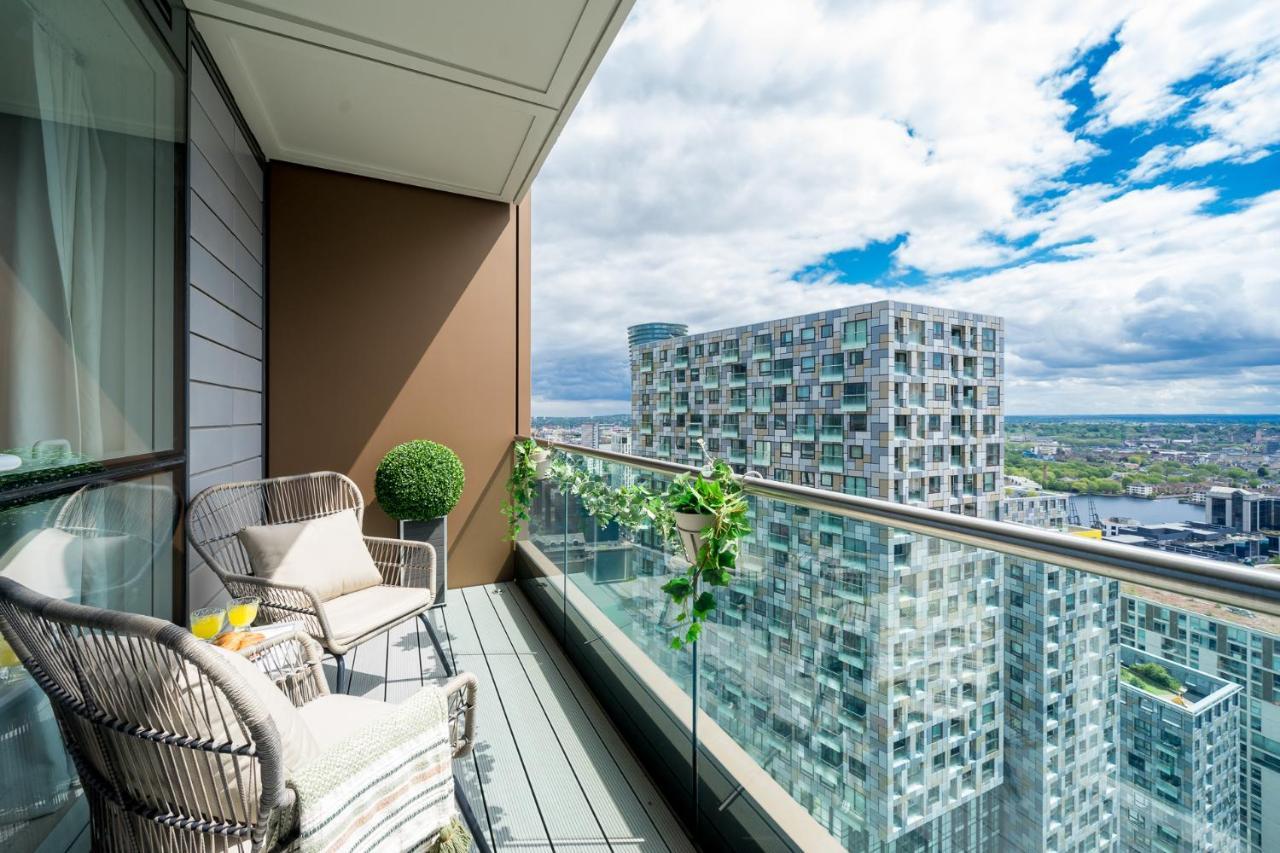 לונדון Luxurious Spacious 2Bed Suites Skyline River Views By Canary Wharf מראה חיצוני תמונה