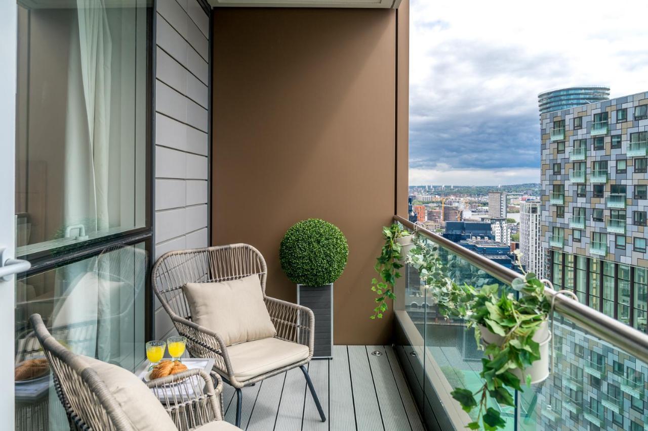 לונדון Luxurious Spacious 2Bed Suites Skyline River Views By Canary Wharf מראה חיצוני תמונה