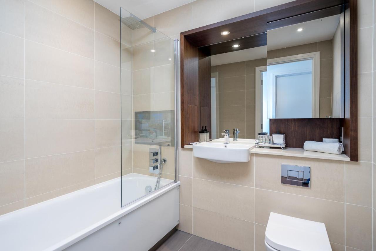 לונדון Luxurious Spacious 2Bed Suites Skyline River Views By Canary Wharf מראה חיצוני תמונה